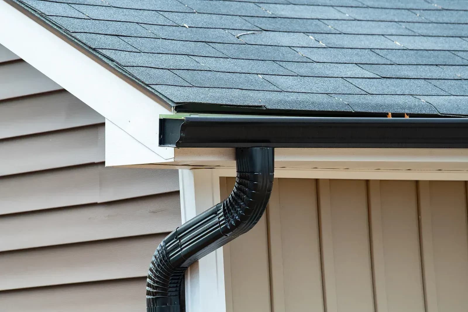 Catching winter damage early is especially important in the Mid-Atlantic, where spring rain can quickly worsen existing issues. At Integrity we specialize in detecting and fixing hidden problems after the holidays